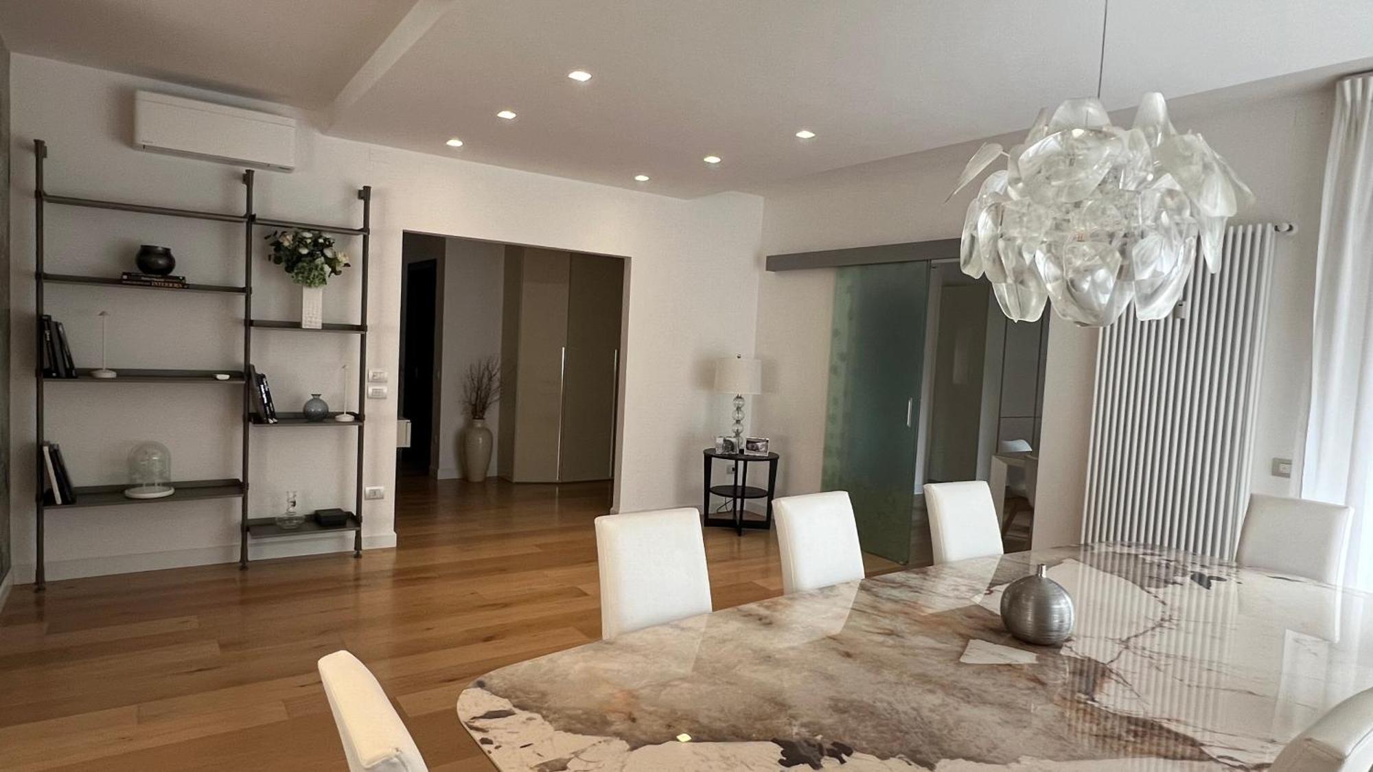 Design & Luxury Apartment Verona Esterno foto