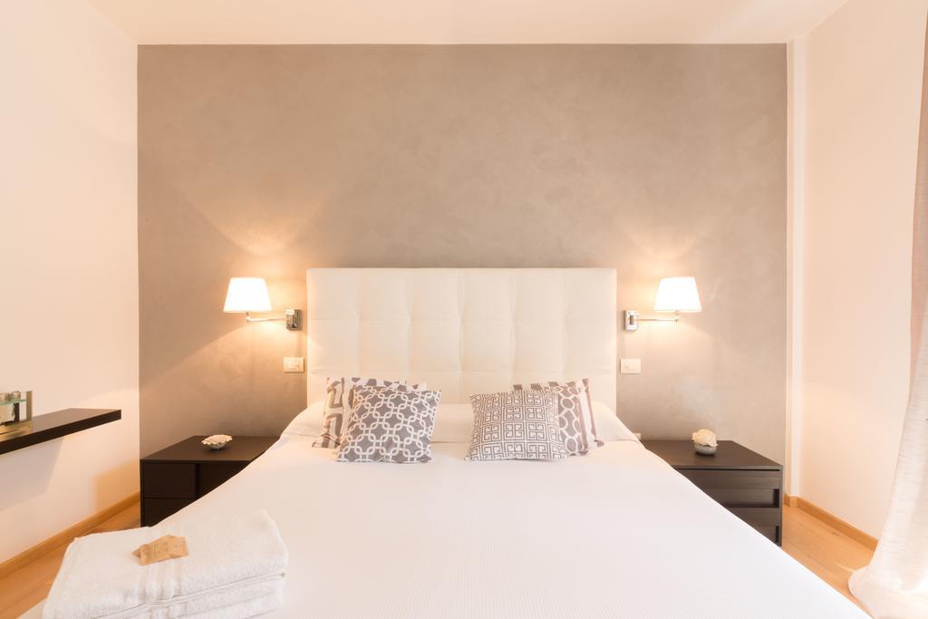 Design & Luxury Apartment Verona Esterno foto
